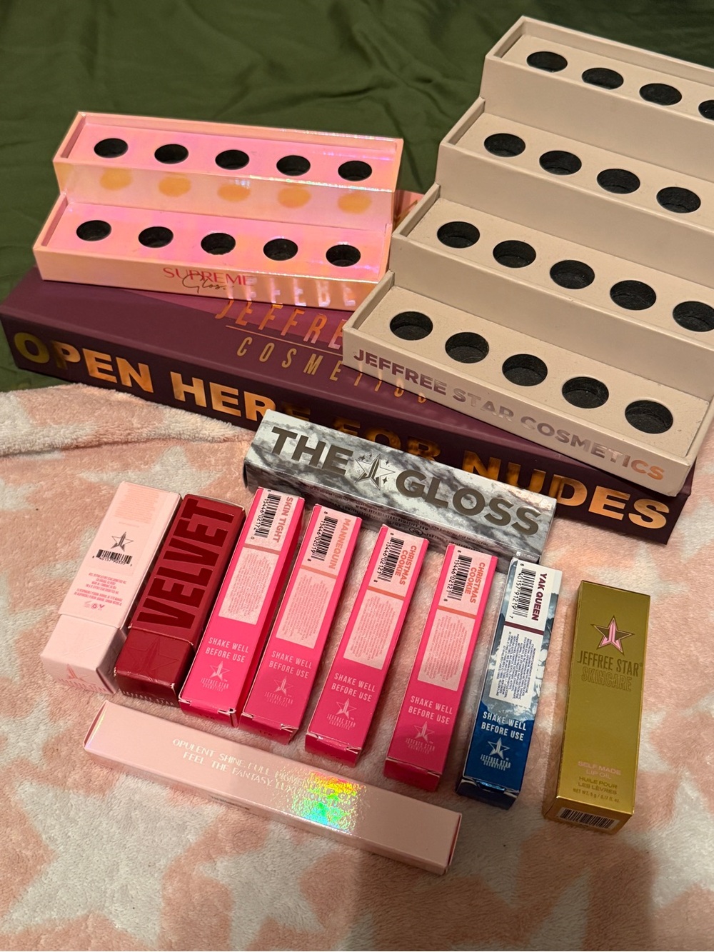 Jeffree Star Cosmetics Lipstick, Gloss, and Holder Bundle
